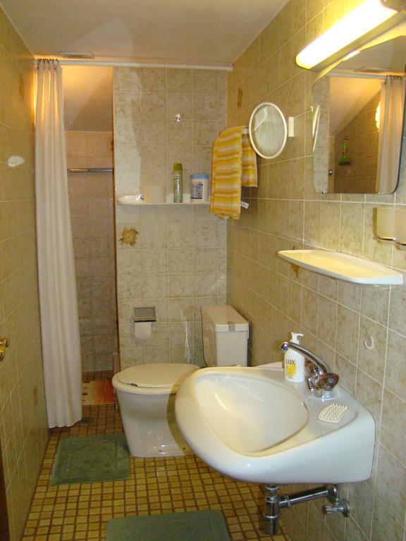 Landhaus Teufl Bed & Breakfast Faistenau Room photo